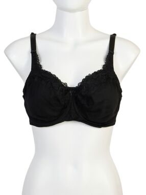 CHANGE LINGERIE Black Lace Underwire Bra US 36L